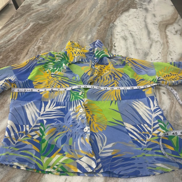 Tropical Print Women's Blouse - Picture 8 of 8